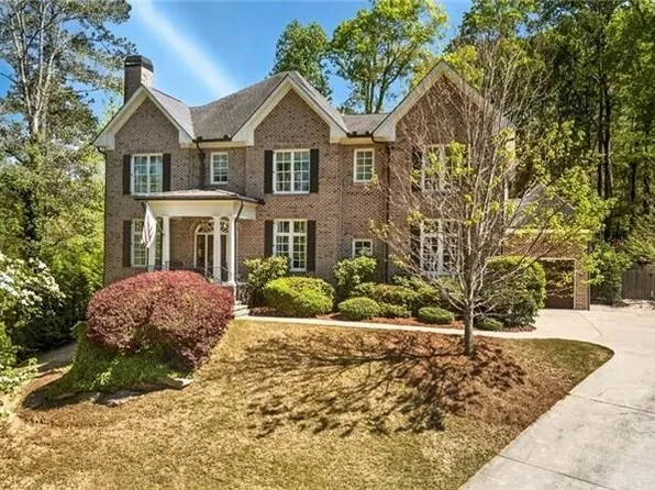 1116 Dawn View Ln NW, Atlanta, GA 30327