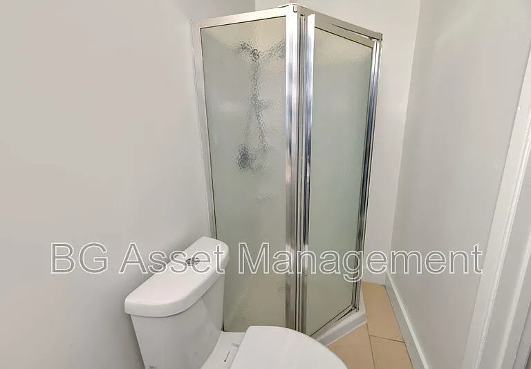 212 Westwood St — Photo 21