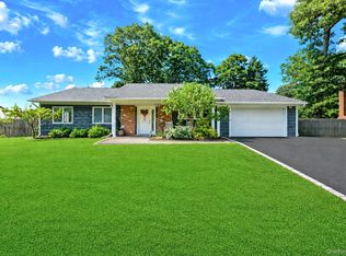 60 Thomas Street, Coram, NY 11727