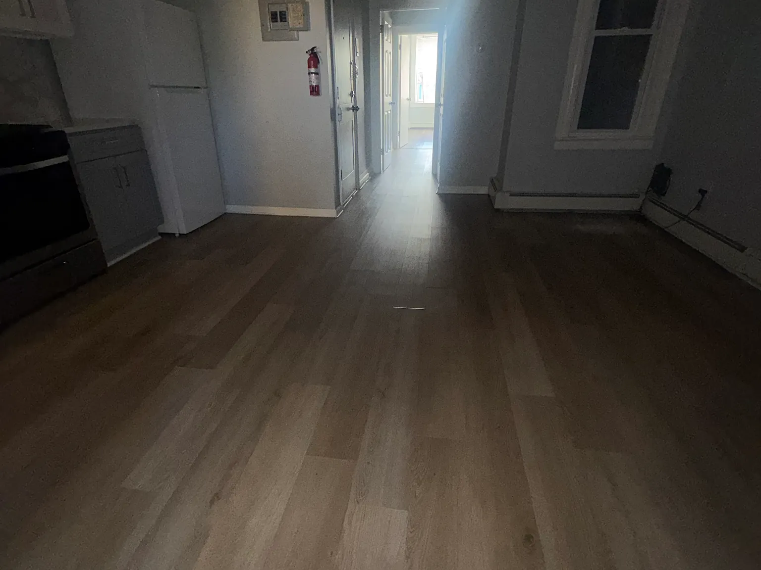 3 bed, 900 sqft, $2,350 — Photo 3