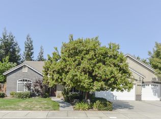 1007 John Roos Ave, Ripon, CA 95366