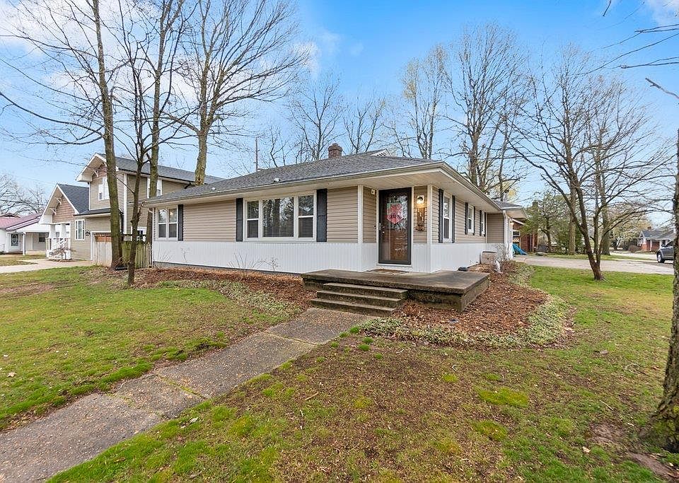 111 E Missouri St, Benton, MO 63736 Zillow