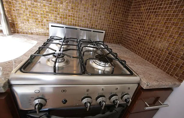Sold by Garfield Realty  | media 13