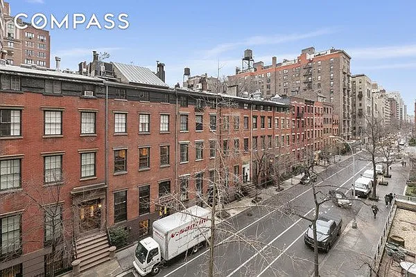 Sold by Compass | media 8