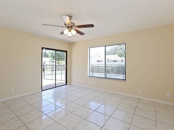 4th image of 2160 NW 111th Ave