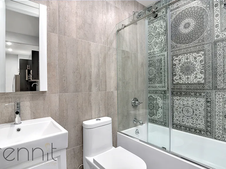 311 Wilson Ave #3R — Photo 7