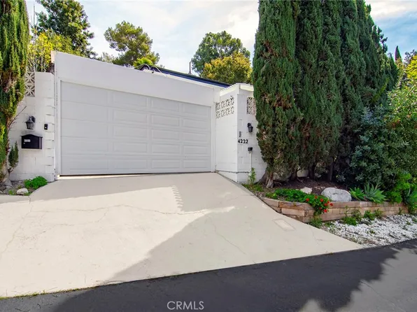 4220 Saltillo St, Woodland Hills, CA 91364