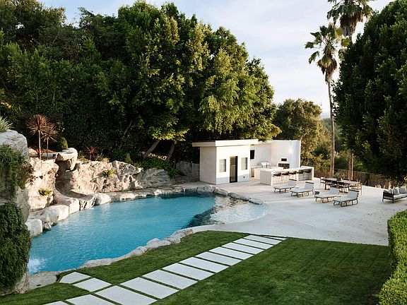 2nd image of 9694 Oak Pass Rd