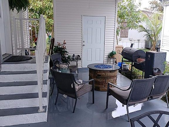 3rd image of 13002 SW 9th Ct