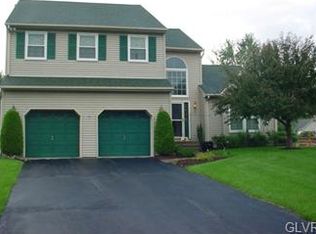 1139 Dotta Dr, Pen Argyl, PA 18072