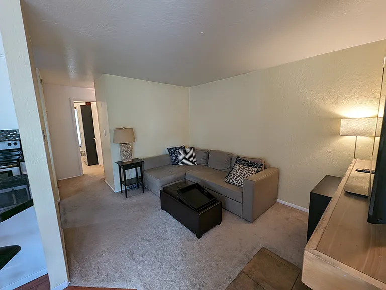 1800 Homestake Rd #359 — Photo 3