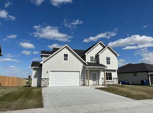 2526 Elm St, Eudora, KS 66025