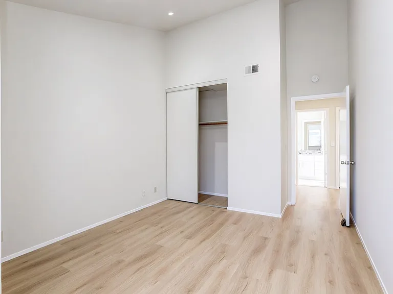 223 Bonita Ln — Photo 28