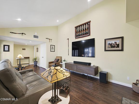 3rd image of 5696 Meadow Vista Way