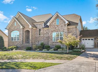 1005 Regency Ct, Gallatin, TN 37066