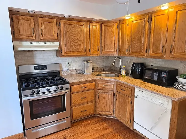 85 Milton Ave #2 — Photo 2