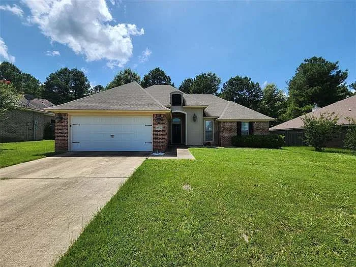3 bed, 1712 sqft, $2,050 — Photo 1