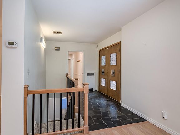 3rd image of 2266 S Oneida St E