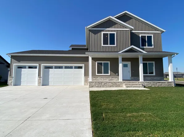 110 NE 19th St, Barnesville, MN 56514