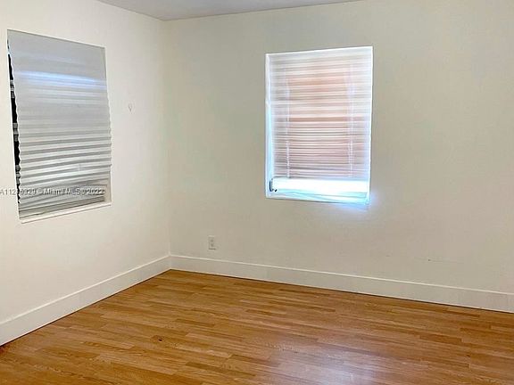 A7E91164-2B26-4B4B-839E-DC094D97138A