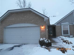 41579 Haggerty Woods Ct #27, Canton, MI 48187