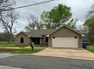 1402 Elysian Fields Ave, Marshall, TX 75670