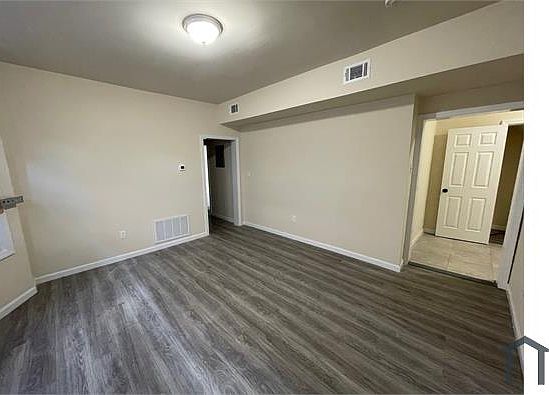 1st image of 328 N 7th St APT 1