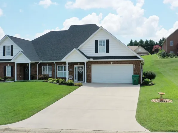 573 Kensington Dr, Morristown, TN 37814