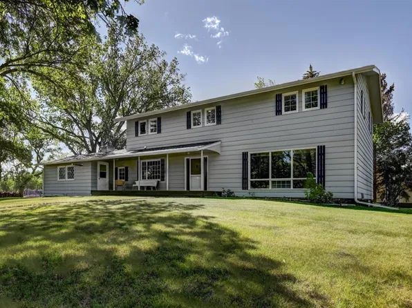 150 N 9th St NW, Drumheller, AB T0J 0Y1