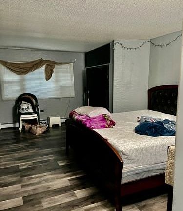 4th image of 467 Banta Ave