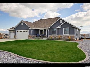 8690 N Peppergrass Dr, Eagle Mountain, UT 84005