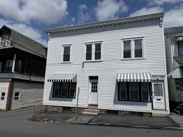 308 4th St, Altoona, PA 16602