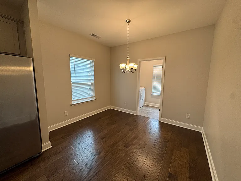 115 Santa Rosa Dr — Photo 7