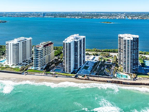 4th image of 5380 N Ocean Drive N #5g