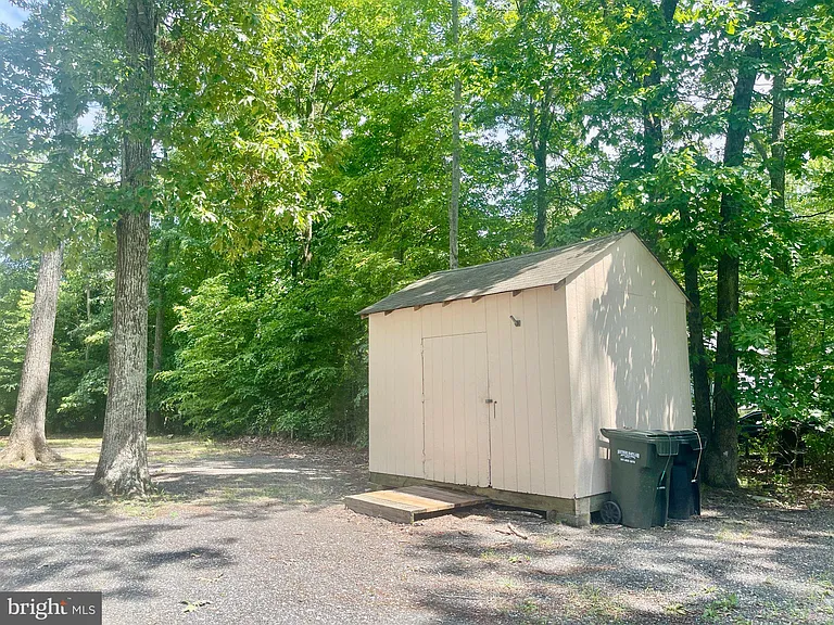 380 Sollers Wharf Rd — Photo 3