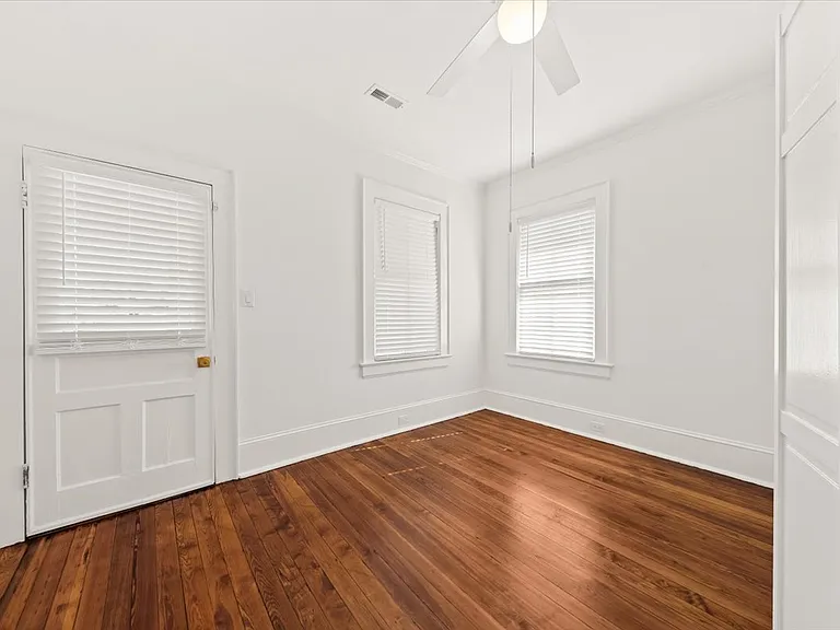 35 Poplar St #B — Photo 11