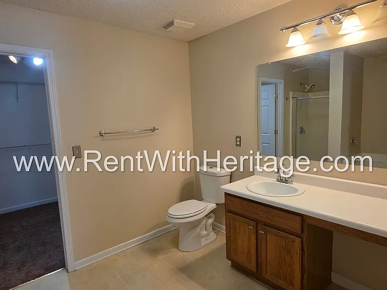 2028 Sweet Bay Dr — Photo 27