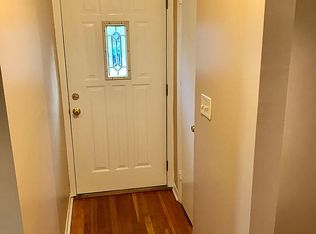 131 Yoakum Ave, Farmingdale, NY 11735