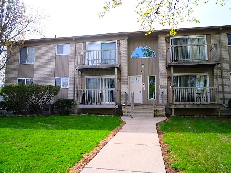 3551 W Forteen Mile Rd #3 — Photo 14