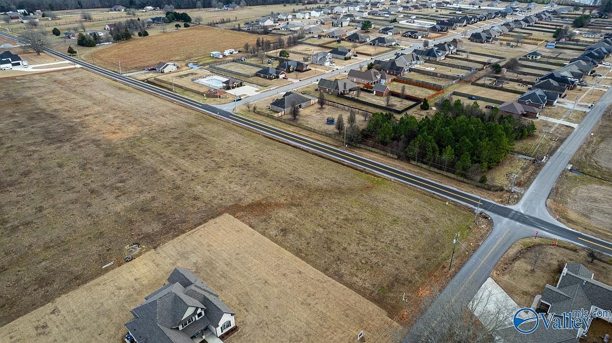 6 W Limestone Rd A, Hazel Green, AL 35750 Zillow