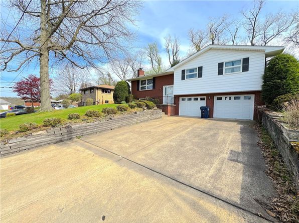 3 Sunbirch Dr, Jeannette, PA 15644