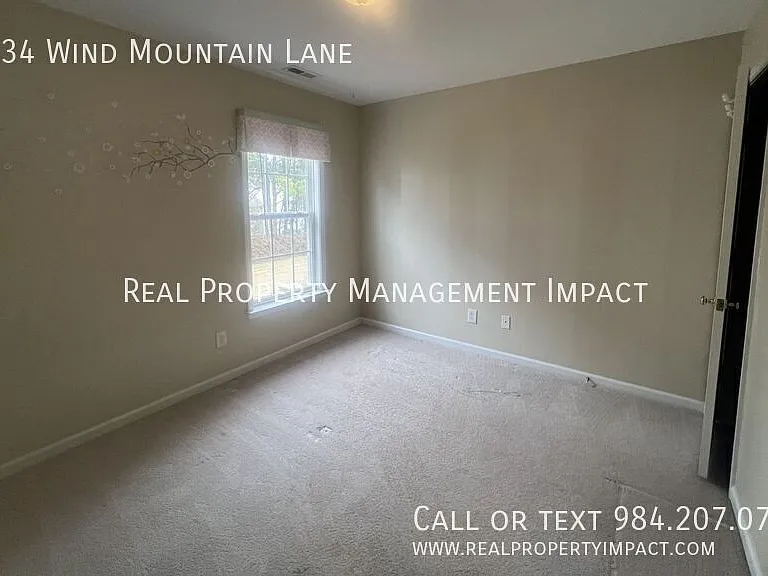 5434 Wind Mountain Ln — Photo 28