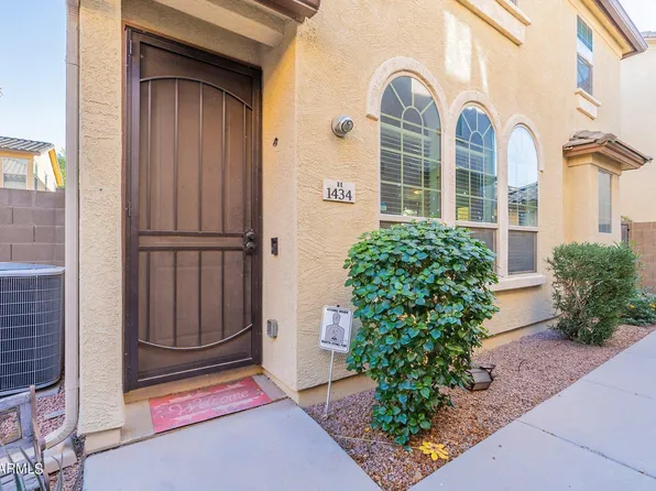 1434 S PONDEROSA Drive, Gilbert, AZ 85296