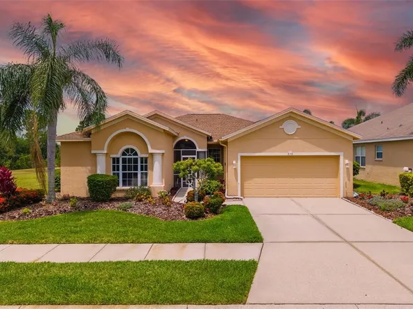 370 Londonderry Dr, Sarasota, FL 34240