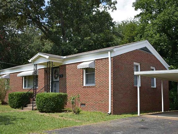 2nd image of 150 Woodland Dr