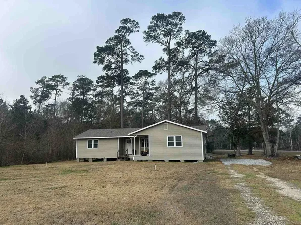 10848 Sandy Ln, Beaumont, TX 77705