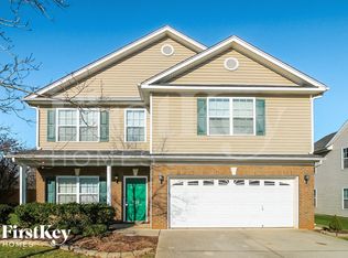 870 Peachtree Meadows Cir, Kernersville, NC 27284