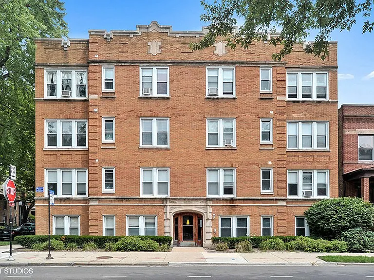 3657-59 N. Damen Ave. / 1951-57 W. Waveland Ave. — Photo 2