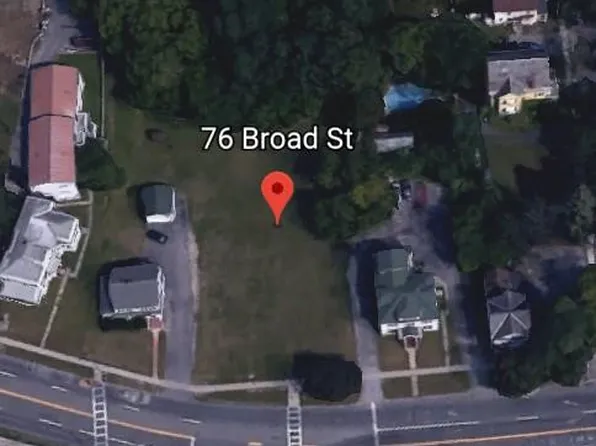 76 Broad St, Plattsburgh, NY 12901