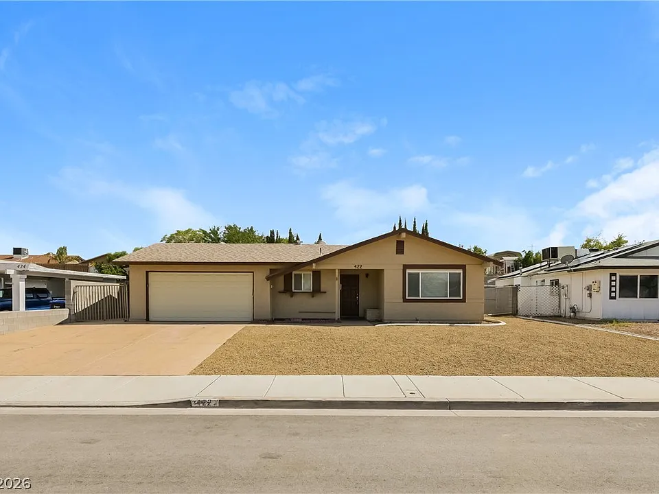 422 Chateau Dr